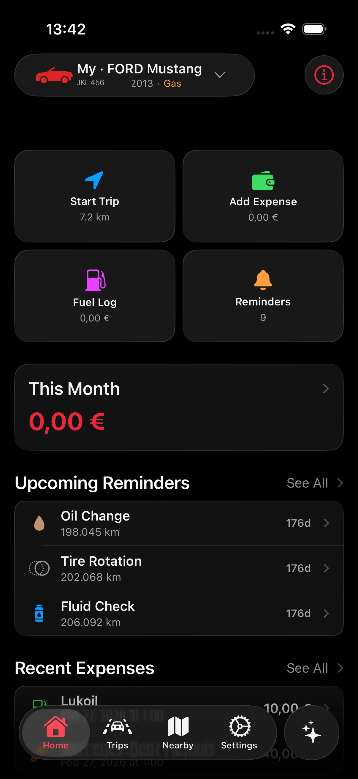 HiAuto app dashboard showing vehicle overview and trip summary
